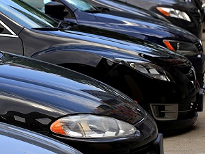 Минпромторг обновил список автомобилей, запрещенных для приобретения через госзакупки
