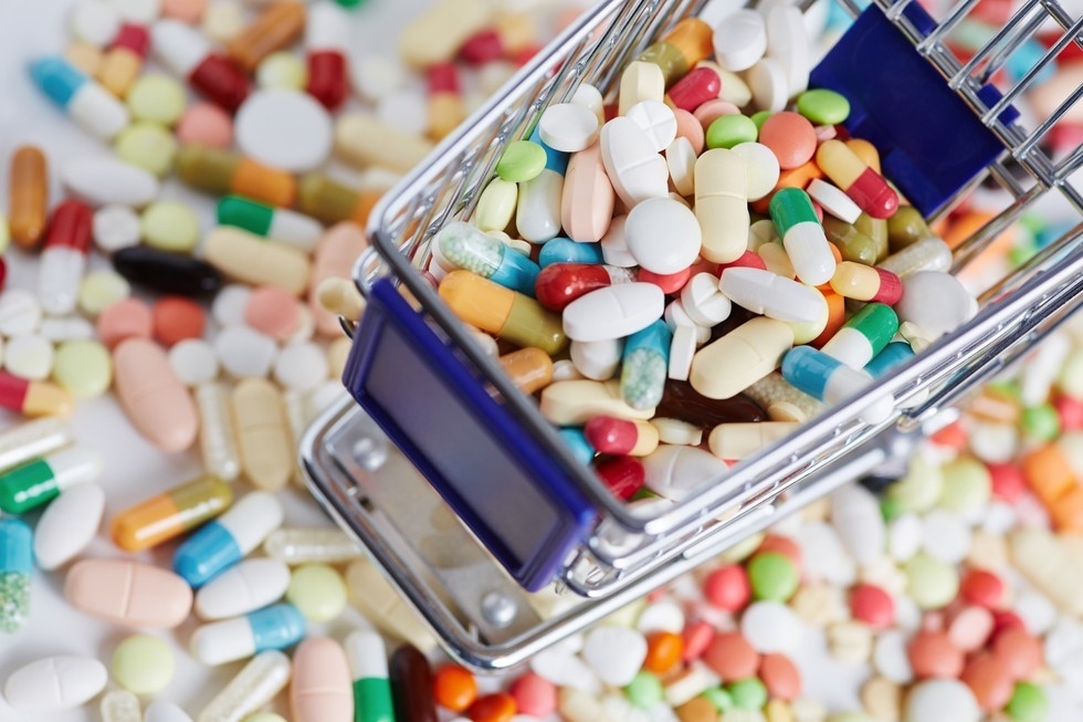 Минздрав может сократить закупки АРВ-препаратов в 2019 году 